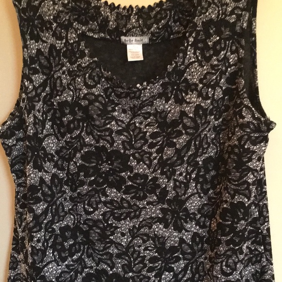 Pretty black lace sleeveless top, size XL - Picture 6 of 16